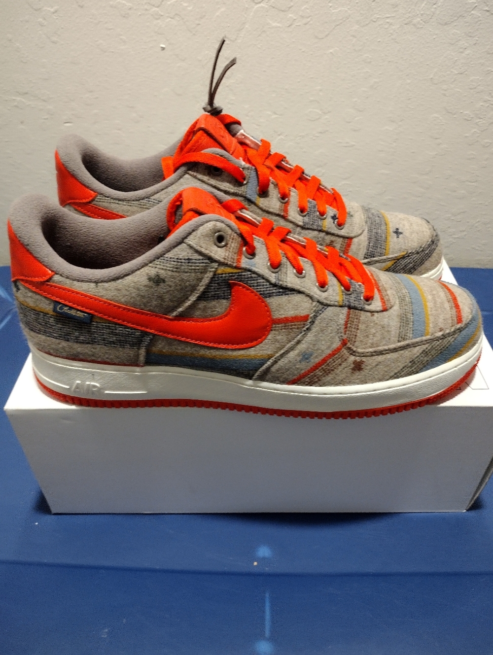 Nike Air Force 1 Pendleton- Red and Gray